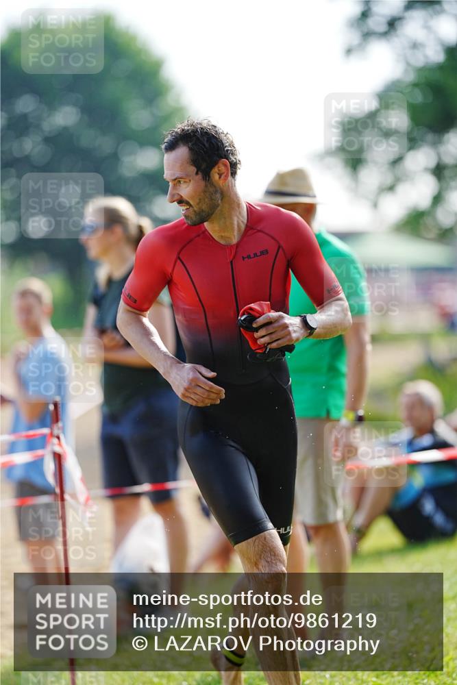 21.06.2026 - 29. Vierlanden-Triathlon LAZAROV Photography http://msf.ph/oto/9861219 21.06.2026 08:48:08 Schwimmen 118, 130, 136, 175 meine-sportfotos.de