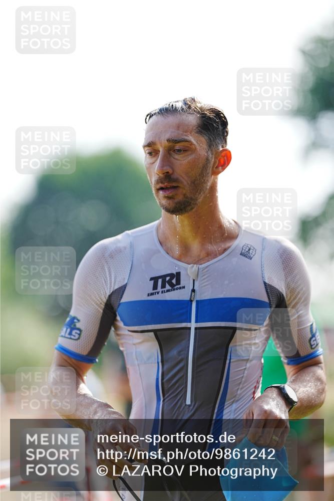 21.06.2026 - 29. Vierlanden-Triathlon LAZAROV Photography http://msf.ph/oto/9861242 21.06.2026 08:48:14 Schwimmen 130, 175 meine-sportfotos.de