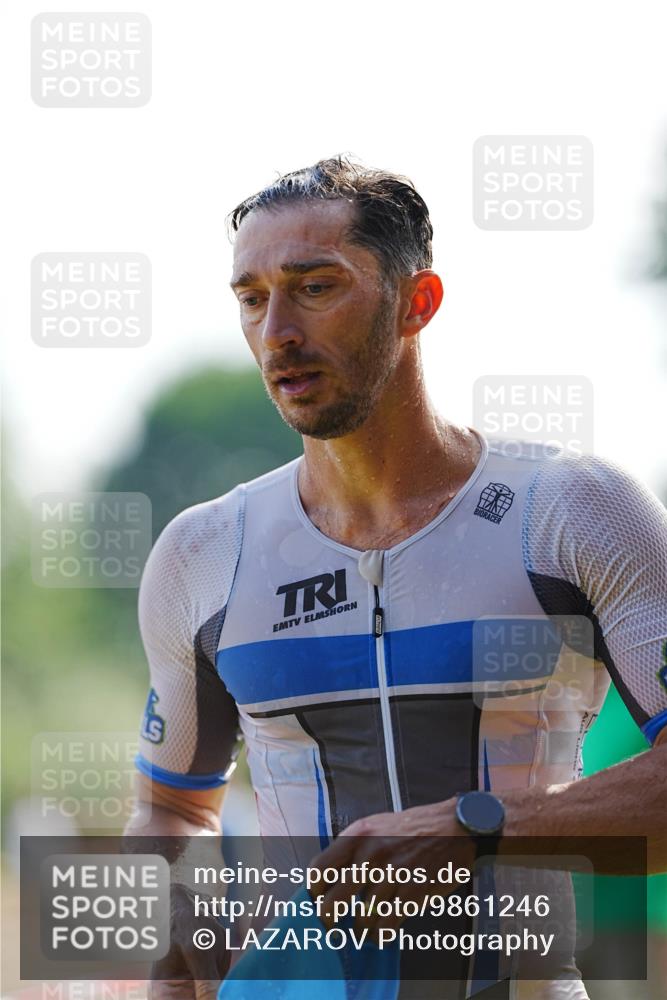 21.06.2026 - 29. Vierlanden-Triathlon LAZAROV Photography http://msf.ph/oto/9861246 21.06.2026 08:48:14 Schwimmen 130, 175 meine-sportfotos.de