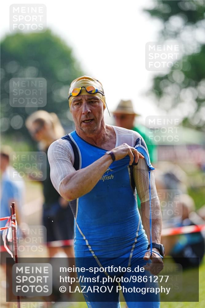 21.06.2026 - 29. Vierlanden-Triathlon LAZAROV Photography http://msf.ph/oto/9861277 21.06.2026 08:48:37 Schwimmen 75, 80, 119, 186, 198 meine-sportfotos.de