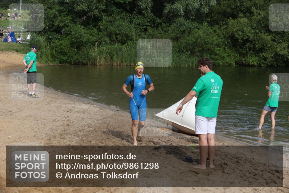 21.06.2026 - 29. Vierlanden-Triathlon Andreas Tolksdorf http://msf.ph/oto/9861298 21.06.2026 09:13:33 Schwimmen 265 meine-sportfotos.de
