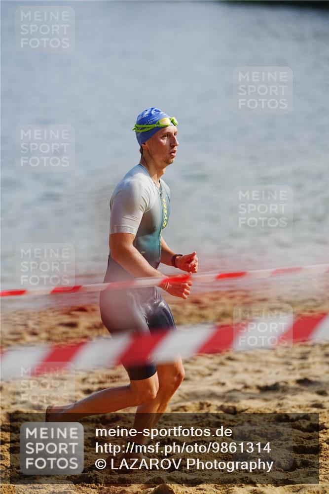 21.06.2026 - 29. Vierlanden-Triathlon LAZAROV Photography http://msf.ph/oto/9861314 21.06.2026 08:48:48 Schwimmen 59, 92, 198 meine-sportfotos.de