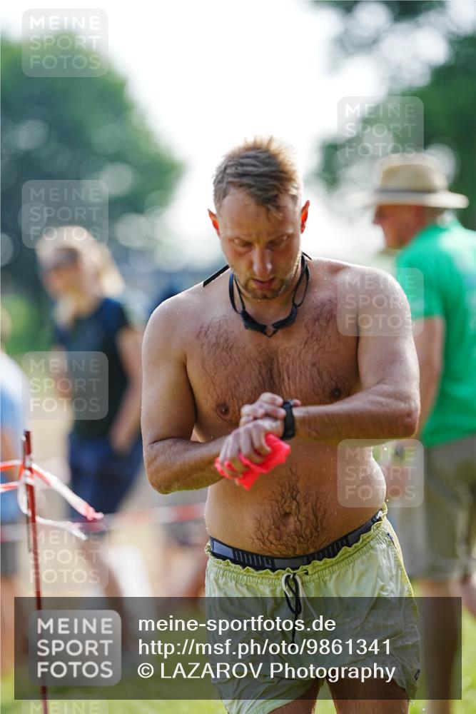 21.06.2026 - 29. Vierlanden-Triathlon LAZAROV Photography http://msf.ph/oto/9861341 21.06.2026 08:48:57 Schwimmen 59, 92 meine-sportfotos.de