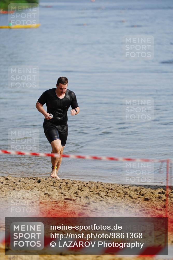 21.06.2026 - 29. Vierlanden-Triathlon LAZAROV Photography http://msf.ph/oto/9861368 21.06.2026 08:54:59 Schwimmen 19 meine-sportfotos.de