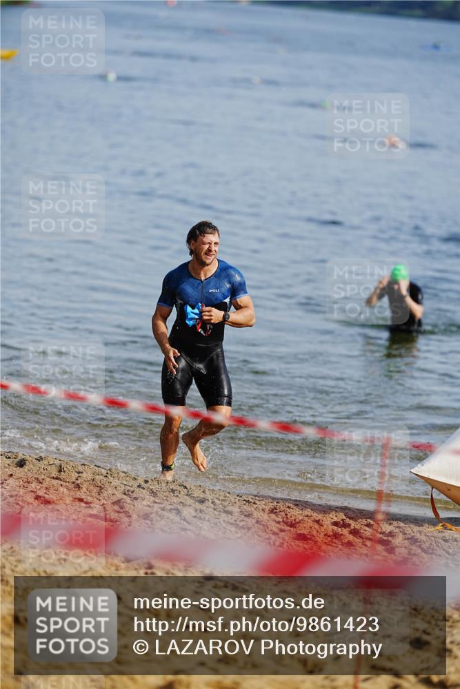 21.06.2026 - 29. Vierlanden-Triathlon LAZAROV Photography http://msf.ph/oto/9861423 21.06.2026 08:55:33 Schwimmen 113 meine-sportfotos.de