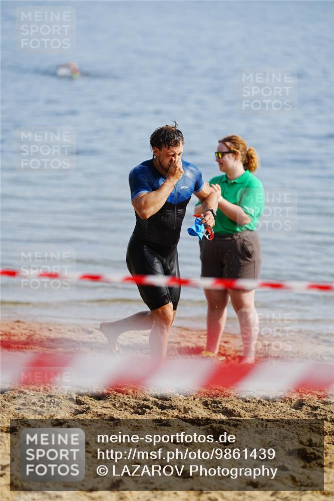 21.06.2026 - 29. Vierlanden-Triathlon LAZAROV Photography http://msf.ph/oto/9861439 21.06.2026 08:55:35 Schwimmen 113 meine-sportfotos.de