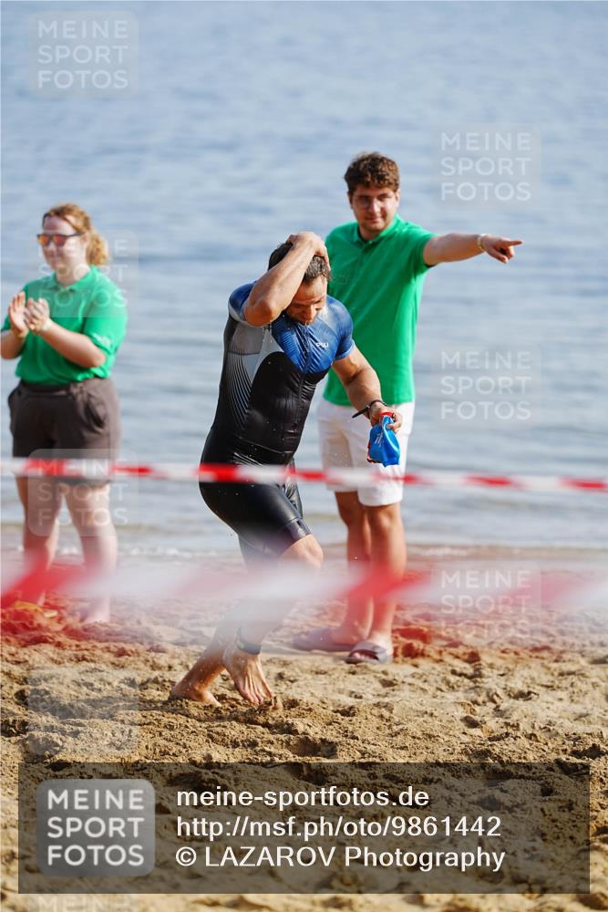 21.06.2026 - 29. Vierlanden-Triathlon LAZAROV Photography http://msf.ph/oto/9861442 21.06.2026 08:55:35 Schwimmen 113 meine-sportfotos.de