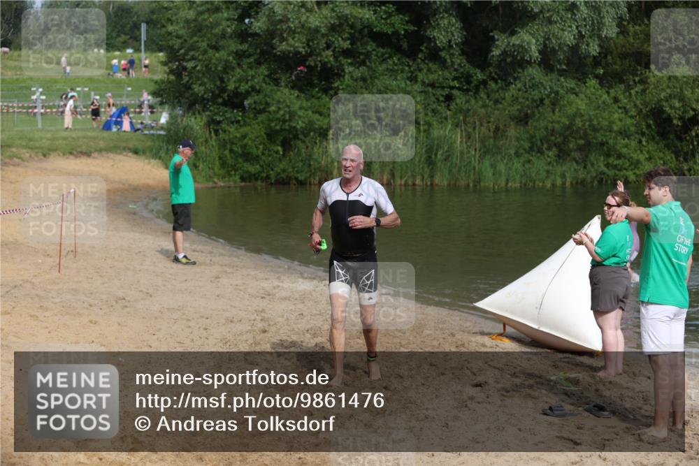 21.06.2026 - 29. Vierlanden-Triathlon Andreas Tolksdorf http://msf.ph/oto/9861476 21.06.2026 09:14:22 Schwimmen 133 meine-sportfotos.de