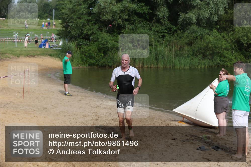 21.06.2026 - 29. Vierlanden-Triathlon Andreas Tolksdorf http://msf.ph/oto/9861496 21.06.2026 09:14:22 Schwimmen 133 meine-sportfotos.de
