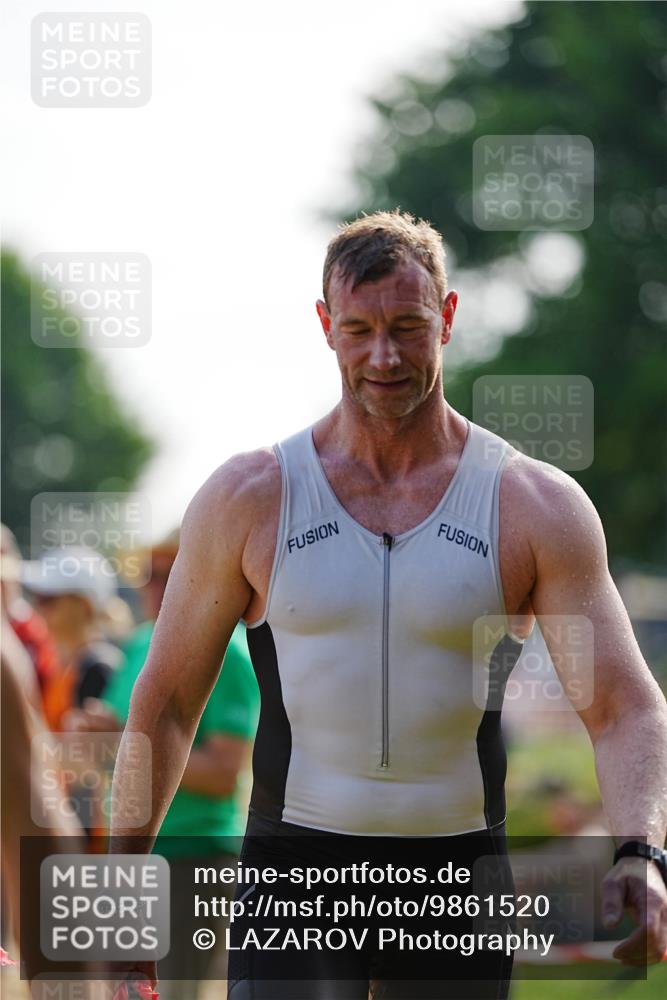 21.06.2026 - 29. Vierlanden-Triathlon LAZAROV Photography http://msf.ph/oto/9861520 21.06.2026 08:58:33 Schwimmen 8, 137, 158 meine-sportfotos.de