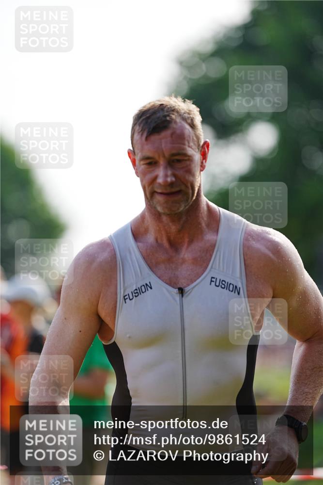 21.06.2026 - 29. Vierlanden-Triathlon LAZAROV Photography http://msf.ph/oto/9861524 21.06.2026 08:58:33 Schwimmen 8, 137, 158 meine-sportfotos.de