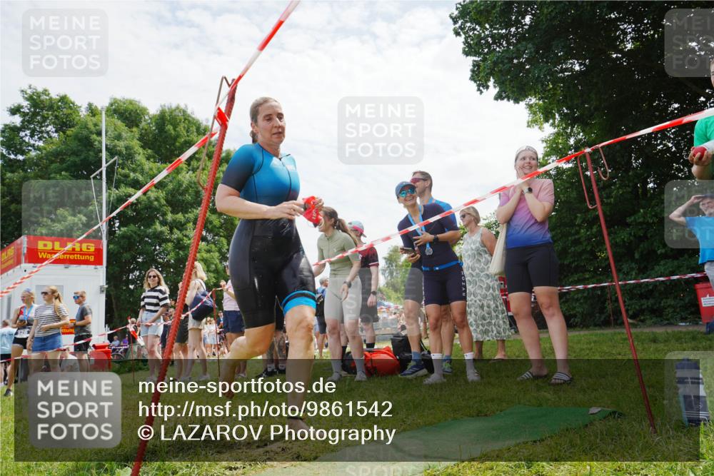 21.06.2026 - 29. Vierlanden-Triathlon LAZAROV Photography http://msf.ph/oto/9861542 21.06.2026 13:11:48 Schwimmen 1128, 1136, 1146, 1150, 1156, 1166 meine-sportfotos.de