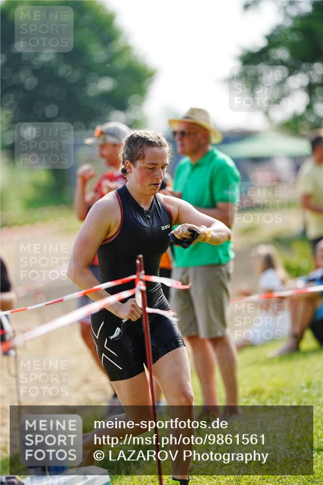 21.06.2026 - 29. Vierlanden-Triathlon LAZAROV Photography http://msf.ph/oto/9861561 21.06.2026 08:59:02 Schwimmen 229 meine-sportfotos.de