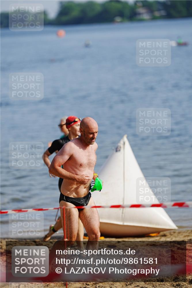 21.06.2026 - 29. Vierlanden-Triathlon LAZAROV Photography http://msf.ph/oto/9861581 21.06.2026 08:59:11 Schwimmen 168, 229, 242 meine-sportfotos.de