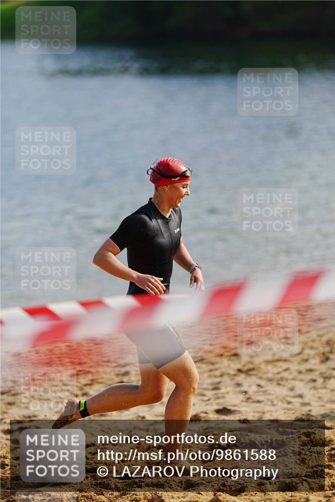 21.06.2026 - 29. Vierlanden-Triathlon LAZAROV Photography http://msf.ph/oto/9861588 21.06.2026 08:59:14 Schwimmen 168, 242 meine-sportfotos.de