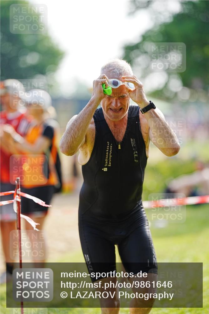 21.06.2026 - 29. Vierlanden-Triathlon LAZAROV Photography http://msf.ph/oto/9861646 21.06.2026 09:01:01 Schwimmen 74, 116, 140 meine-sportfotos.de