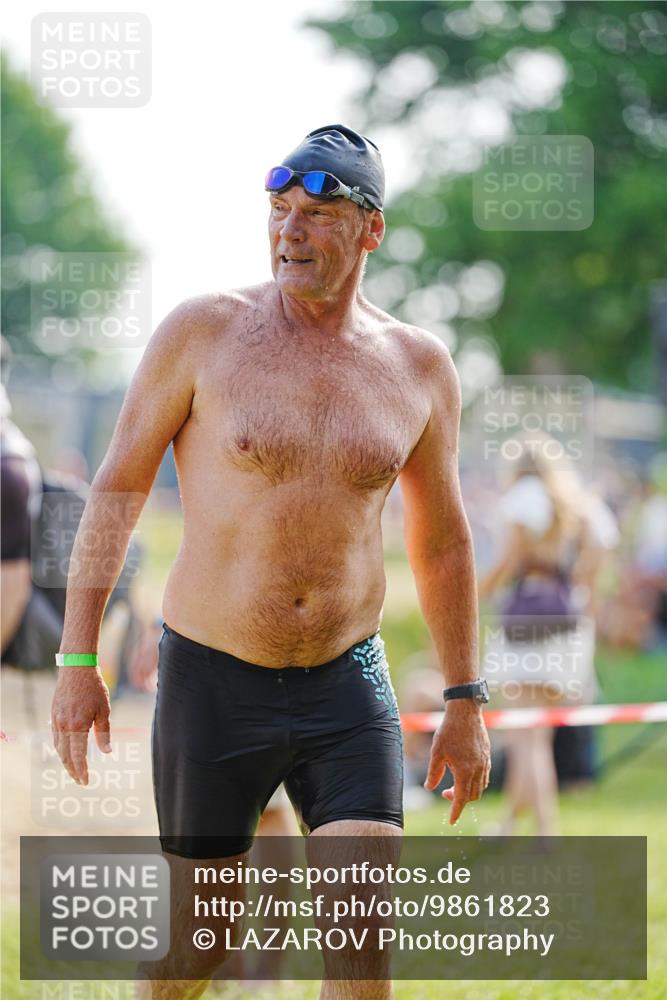 21.06.2026 - 29. Vierlanden-Triathlon LAZAROV Photography http://msf.ph/oto/9861823 21.06.2026 09:05:35 Schwimmen 287 meine-sportfotos.de