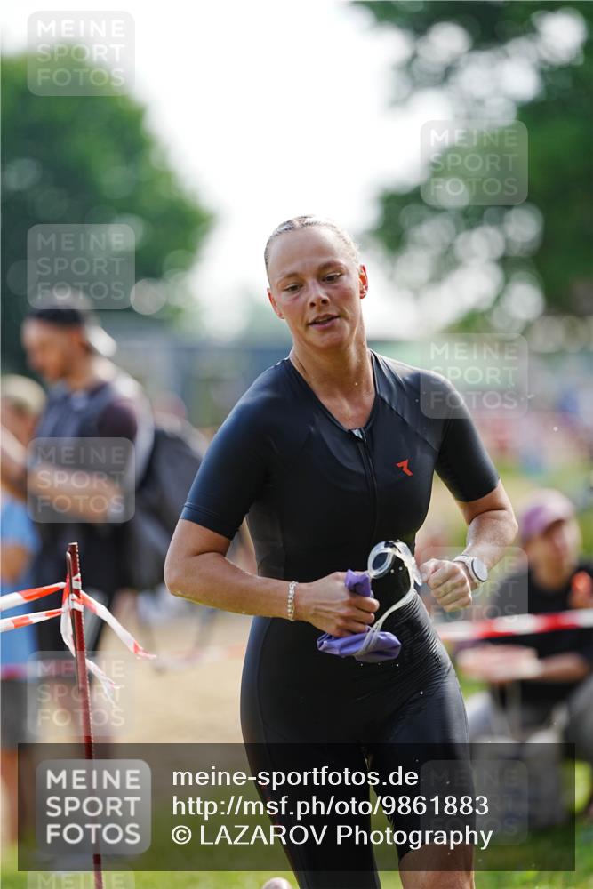 21.06.2026 - 29. Vierlanden-Triathlon LAZAROV Photography http://msf.ph/oto/9861883 21.06.2026 09:08:23 Schwimmen 224, 228, 1354 meine-sportfotos.de