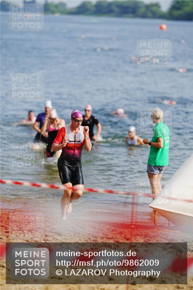 21.06.2026 - 29. Vierlanden-Triathlon LAZAROV Photography http://msf.ph/oto/9862009 21.06.2026 09:10:27 Schwimmen 239 meine-sportfotos.de