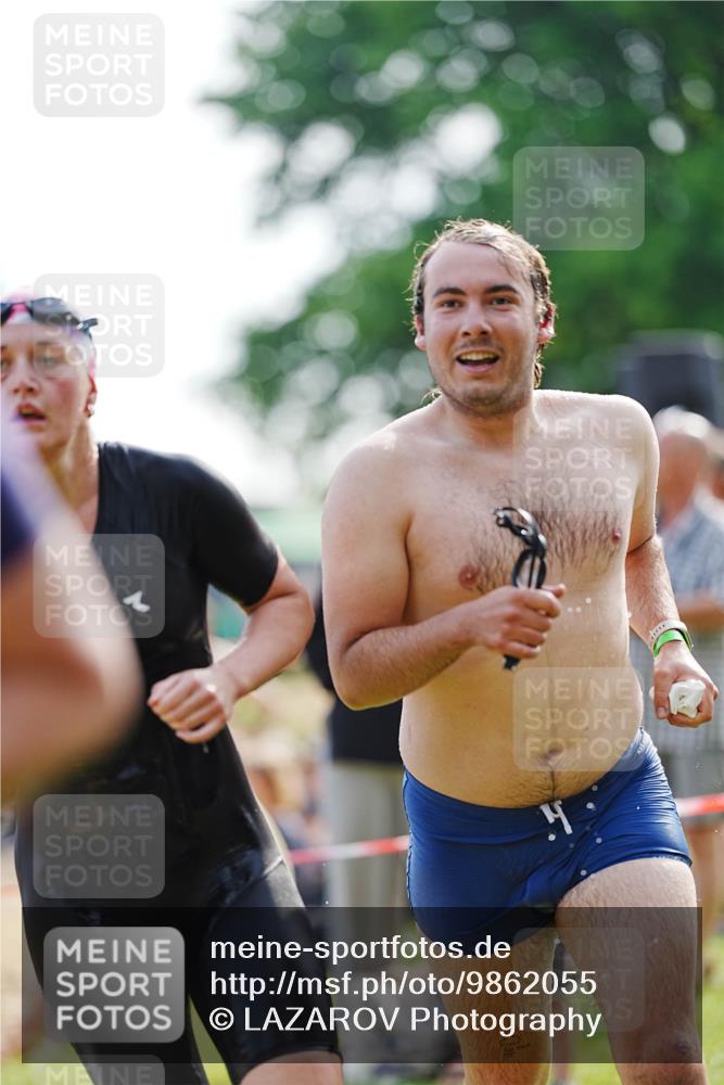 21.06.2026 - 29. Vierlanden-Triathlon LAZAROV Photography http://msf.ph/oto/9862055 21.06.2026 09:10:44 Schwimmen 239, 267, 271, 284, 293, 298, 301 meine-sportfotos.de
