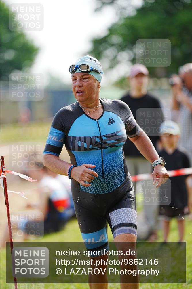 21.06.2026 - 29. Vierlanden-Triathlon LAZAROV Photography http://msf.ph/oto/9862146 21.06.2026 09:12:02 Schwimmen 264, 300 meine-sportfotos.de