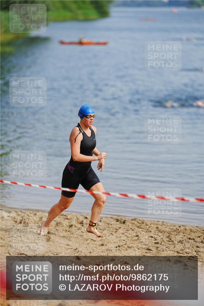 21.06.2026 - 29. Vierlanden-Triathlon LAZAROV Photography http://msf.ph/oto/9862175 21.06.2026 09:12:39 Schwimmen 235 meine-sportfotos.de