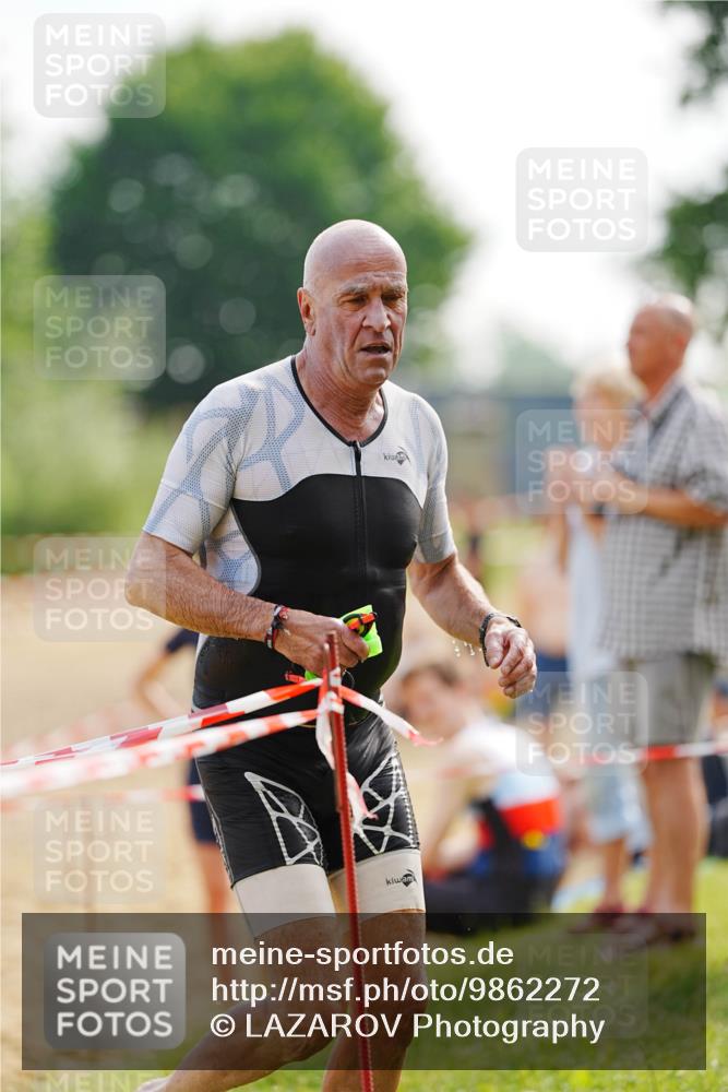 21.06.2026 - 29. Vierlanden-Triathlon LAZAROV Photography http://msf.ph/oto/9862272 21.06.2026 09:14:31 Schwimmen 133 meine-sportfotos.de
