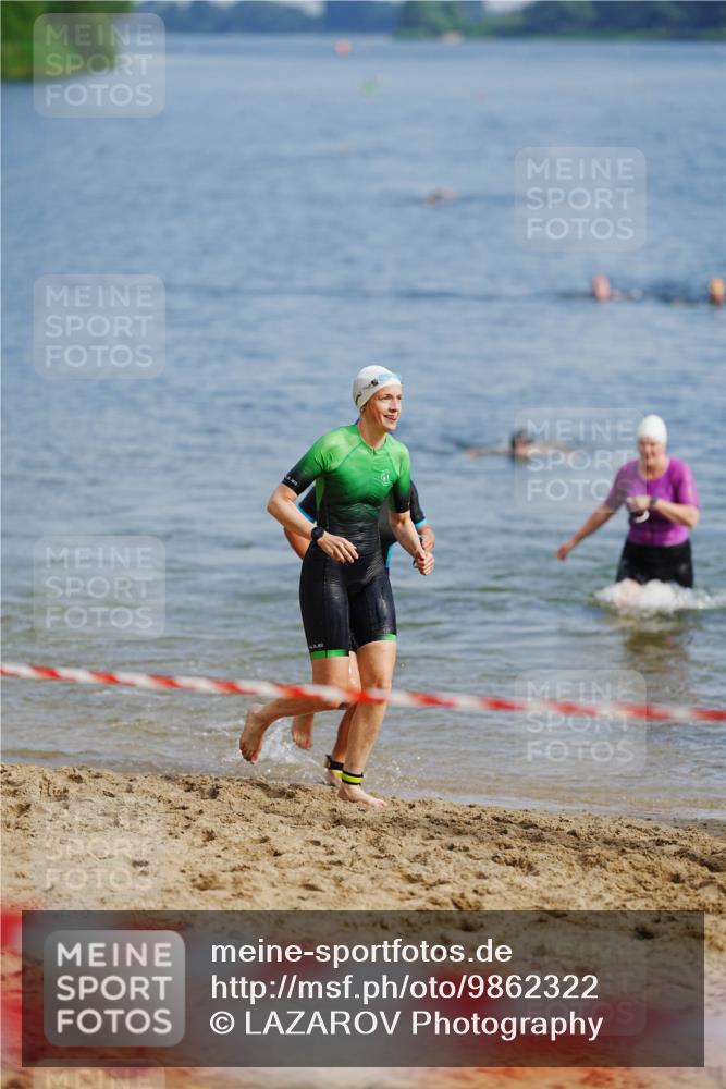 21.06.2026 - 29. Vierlanden-Triathlon LAZAROV Photography http://msf.ph/oto/9862322 21.06.2026 09:18:06 Schwimmen 232, 245, 259, 281 meine-sportfotos.de