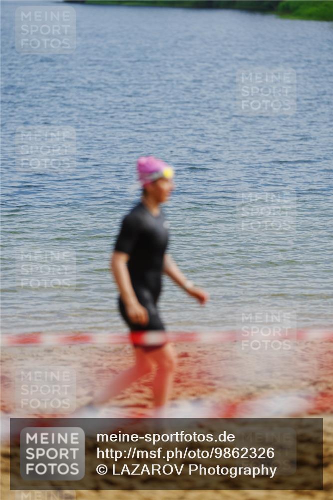 21.06.2026 - 29. Vierlanden-Triathlon LAZAROV Photography http://msf.ph/oto/9862326 21.06.2026 09:18:08 Schwimmen 232, 245, 259, 281 meine-sportfotos.de