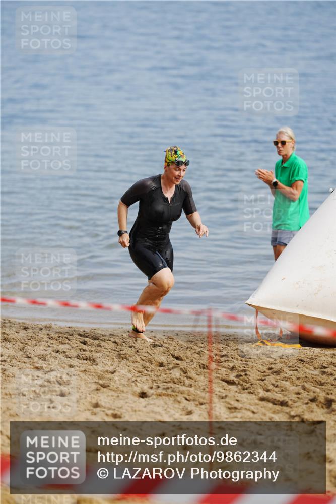 21.06.2026 - 29. Vierlanden-Triathlon LAZAROV Photography http://msf.ph/oto/9862344 21.06.2026 09:19:33 Schwimmen 295 meine-sportfotos.de