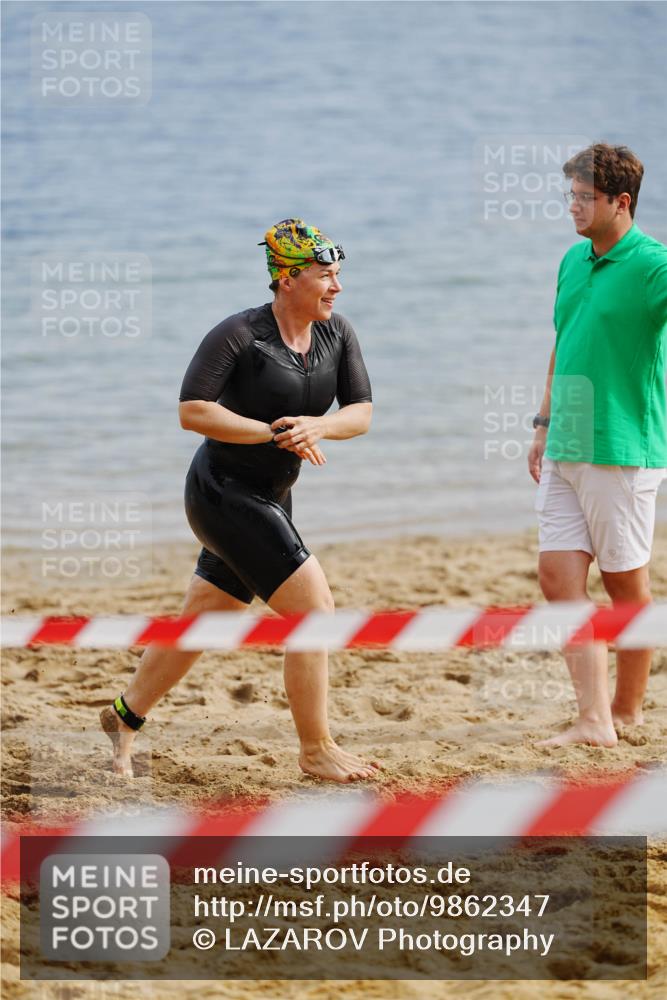 21.06.2026 - 29. Vierlanden-Triathlon LAZAROV Photography http://msf.ph/oto/9862347 21.06.2026 09:19:36 Schwimmen 295 meine-sportfotos.de