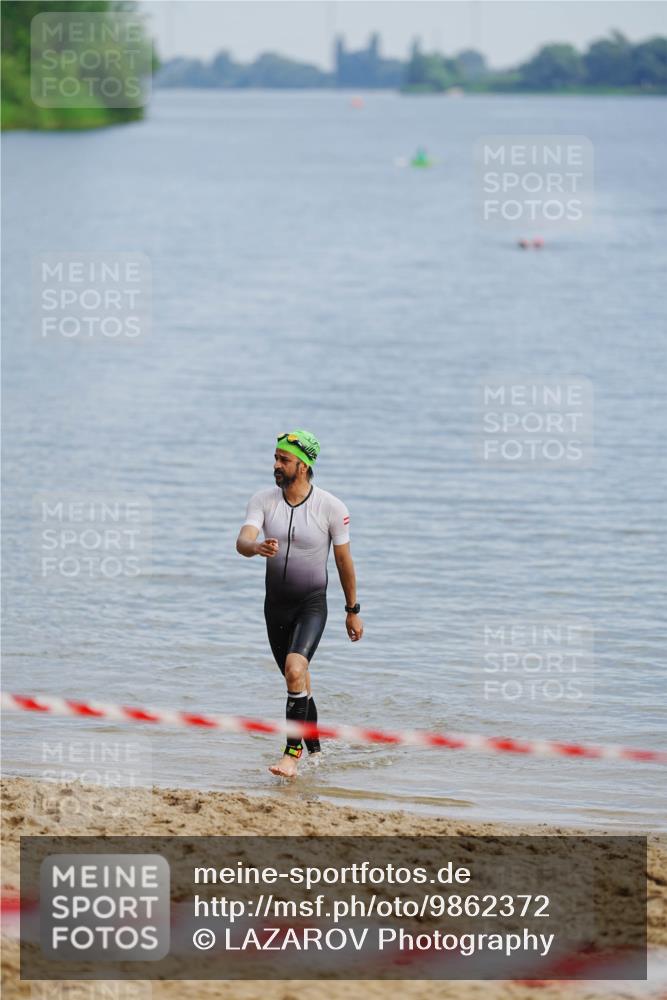 21.06.2026 - 29. Vierlanden-Triathlon LAZAROV Photography http://msf.ph/oto/9862372 21.06.2026 09:21:26 Schwimmen  meine-sportfotos.de