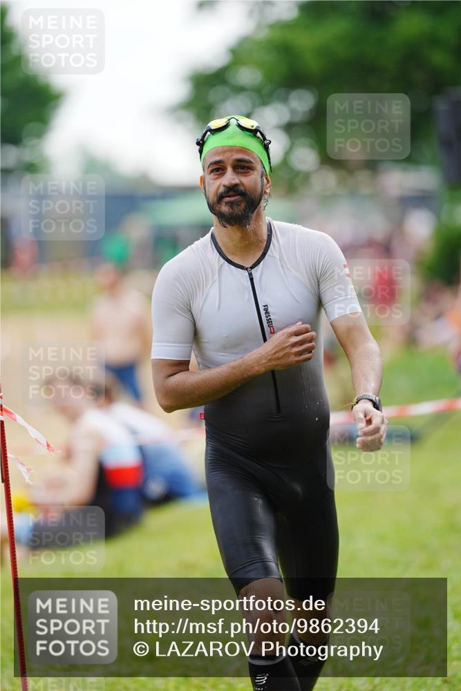 21.06.2026 - 29. Vierlanden-Triathlon LAZAROV Photography http://msf.ph/oto/9862394 21.06.2026 09:21:40 Schwimmen 6 meine-sportfotos.de