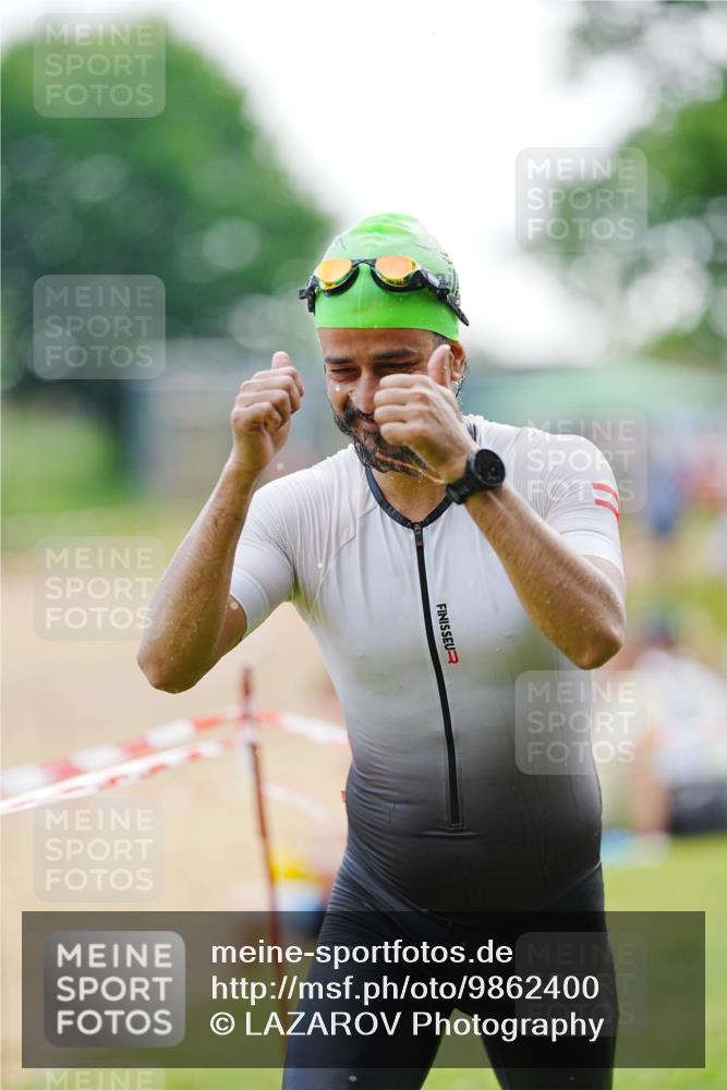 21.06.2026 - 29. Vierlanden-Triathlon LAZAROV Photography http://msf.ph/oto/9862400 21.06.2026 09:21:41 Schwimmen 6 meine-sportfotos.de