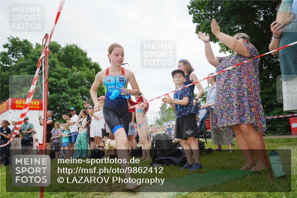 21.06.2026 - 29. Vierlanden-Triathlon LAZAROV Photography http://msf.ph/oto/9862412 21.06.2026 14:48:34 Schwimmen  meine-sportfotos.de