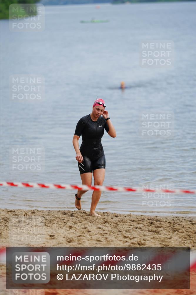 21.06.2026 - 29. Vierlanden-Triathlon LAZAROV Photography http://msf.ph/oto/9862435 21.06.2026 09:22:55 Schwimmen 279 meine-sportfotos.de