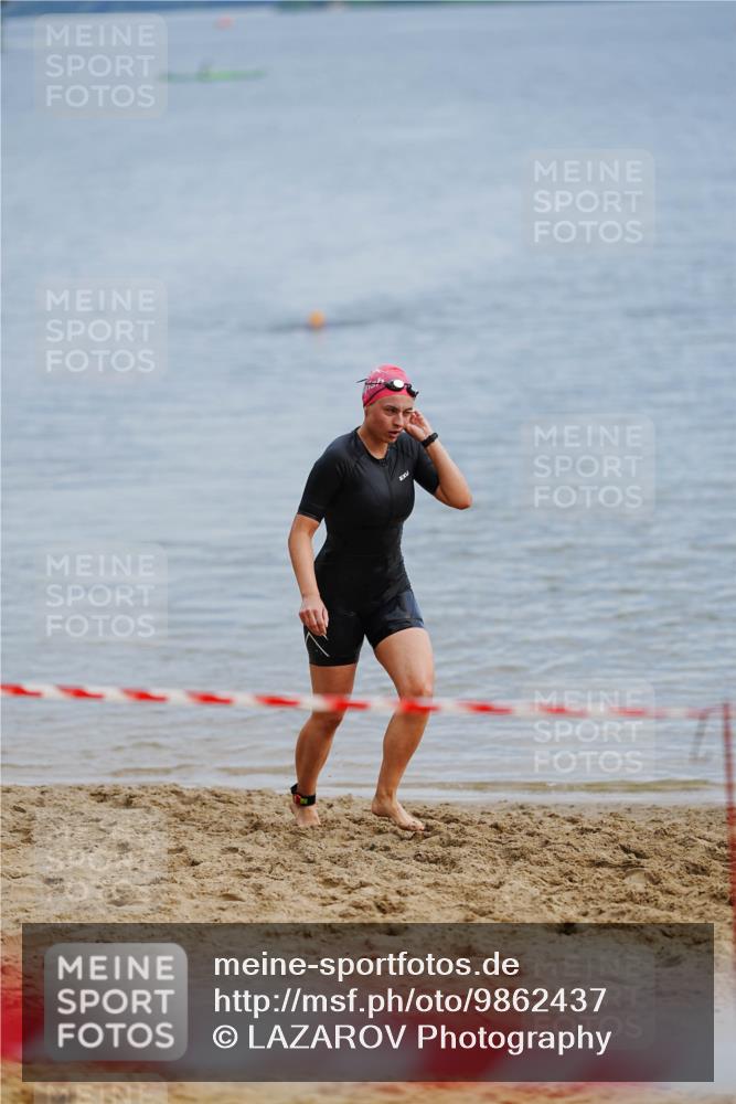 21.06.2026 - 29. Vierlanden-Triathlon LAZAROV Photography http://msf.ph/oto/9862437 21.06.2026 09:22:56 Schwimmen 279 meine-sportfotos.de