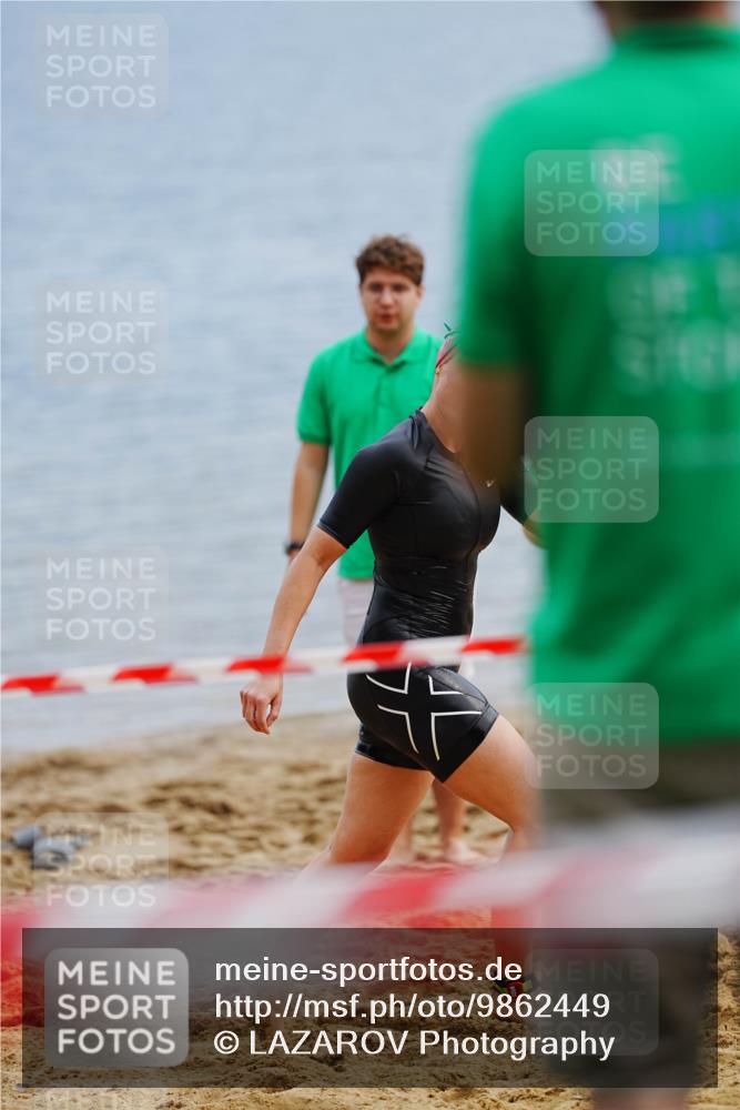 21.06.2026 - 29. Vierlanden-Triathlon LAZAROV Photography http://msf.ph/oto/9862449 21.06.2026 09:22:59 Schwimmen 279 meine-sportfotos.de