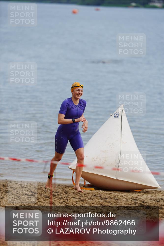 21.06.2026 - 29. Vierlanden-Triathlon LAZAROV Photography http://msf.ph/oto/9862466 21.06.2026 09:23:28 Schwimmen 270 meine-sportfotos.de