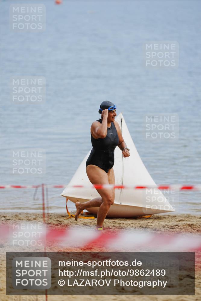 21.06.2026 - 29. Vierlanden-Triathlon LAZAROV Photography http://msf.ph/oto/9862489 21.06.2026 09:24:19 Schwimmen 256 meine-sportfotos.de