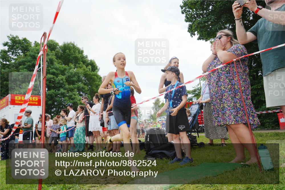 21.06.2026 - 29. Vierlanden-Triathlon LAZAROV Photography http://msf.ph/oto/9862524 21.06.2026 14:49:13 Schwimmen  meine-sportfotos.de