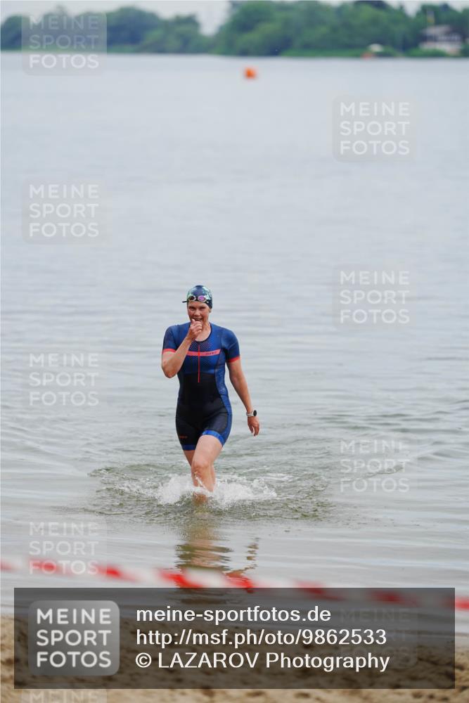 21.06.2026 - 29. Vierlanden-Triathlon LAZAROV Photography http://msf.ph/oto/9862533 21.06.2026 09:36:02 Schwimmen  meine-sportfotos.de