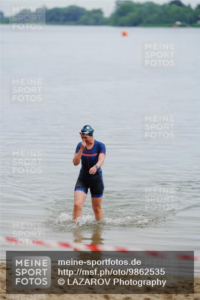 21.06.2026 - 29. Vierlanden-Triathlon LAZAROV Photography http://msf.ph/oto/9862535 21.06.2026 09:36:03 Schwimmen  meine-sportfotos.de