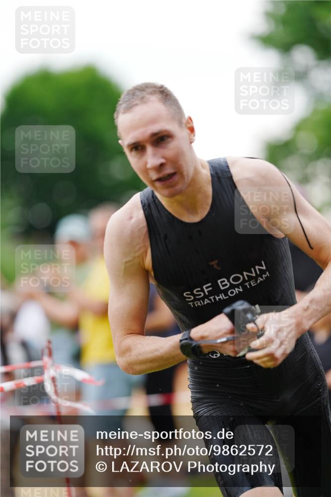 21.06.2026 - 29. Vierlanden-Triathlon LAZAROV Photography http://msf.ph/oto/9862572 21.06.2026 09:52:41 Schwimmen 364 meine-sportfotos.de