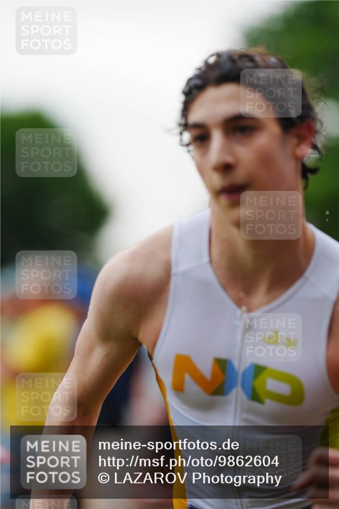 21.06.2026 - 29. Vierlanden-Triathlon LAZAROV Photography http://msf.ph/oto/9862604 21.06.2026 09:54:17 Schwimmen 311, 335, 378, 382 meine-sportfotos.de