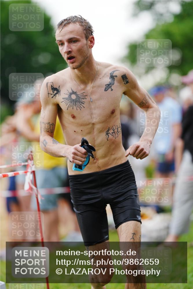 21.06.2026 - 29. Vierlanden-Triathlon LAZAROV Photography http://msf.ph/oto/9862659 21.06.2026 09:56:36 Schwimmen 306, 354, 365 meine-sportfotos.de