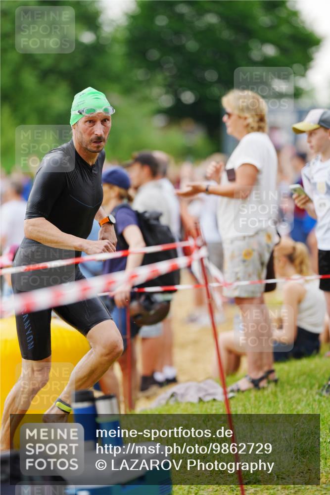 21.06.2026 - 29. Vierlanden-Triathlon LAZAROV Photography http://msf.ph/oto/9862729 21.06.2026 10:05:13 Schwimmen 431 meine-sportfotos.de