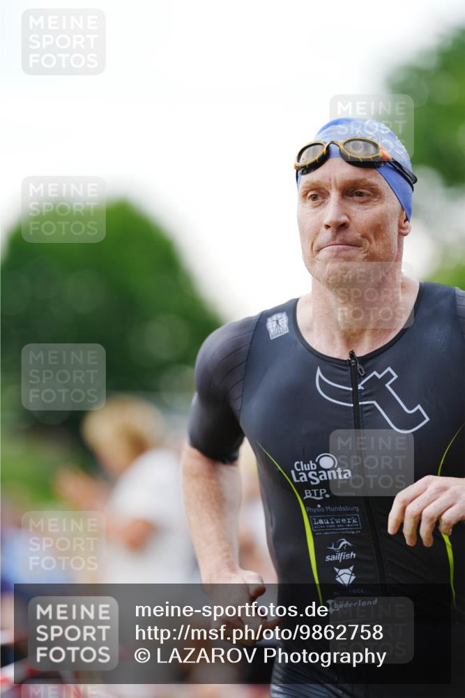 21.06.2026 - 29. Vierlanden-Triathlon LAZAROV Photography http://msf.ph/oto/9862758 21.06.2026 10:06:17 Schwimmen 438, 444, 464 meine-sportfotos.de