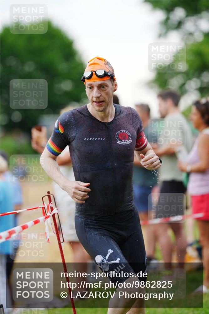 21.06.2026 - 29. Vierlanden-Triathlon LAZAROV Photography http://msf.ph/oto/9862825 21.06.2026 10:08:11 Schwimmen 392, 393, 399, 452, 459, 471, 473, 478 meine-sportfotos.de