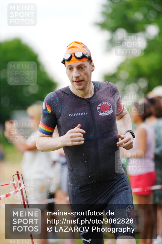 21.06.2026 - 29. Vierlanden-Triathlon LAZAROV Photography http://msf.ph/oto/9862826 21.06.2026 10:08:12 Schwimmen 392, 393, 399, 452, 459, 471, 473, 478 meine-sportfotos.de